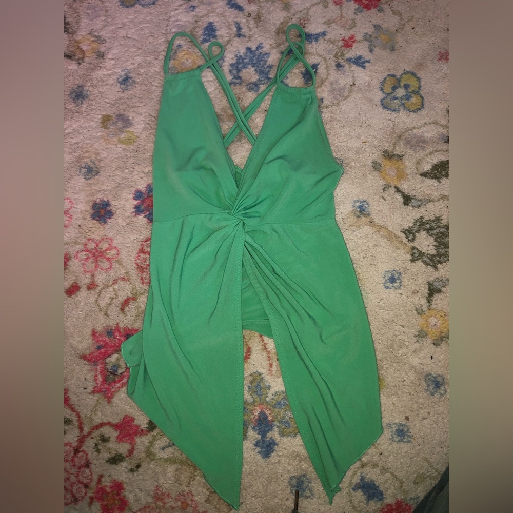 Green flowy top